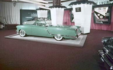 1953_Olds_Starfire_Show_car.jpg